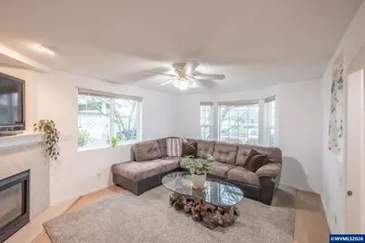 2147 Edgemont St SE, Albany, OR 97321 - Photo 4