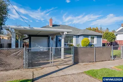 368 S 6th St, Independence, OR 97351 - Photo 2