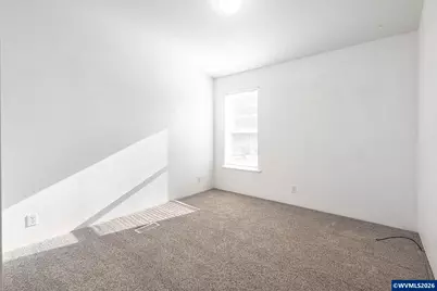 860 W Ellendale Av, Dallas, OR 97338 - Photo 30