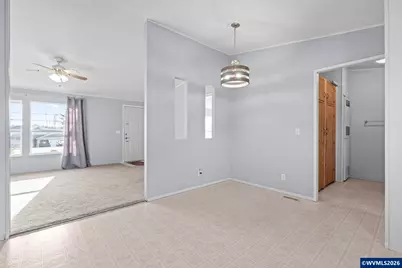 860 W Ellendale Av, Dallas, OR 97338 - Photo 24