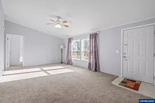 860 W Ellendale Ave, Dallas, OR 97338 - Photo 16