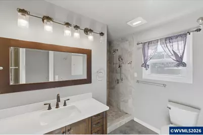 750 E Oak St, Lebanon, OR 97355 - Photo 8