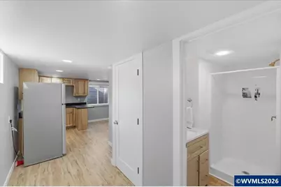 750 E Oak St, Lebanon, OR 97355 - Photo 32