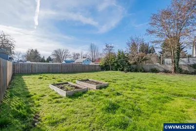 750 E Oak St, Lebanon, OR 97355 - Photo 38