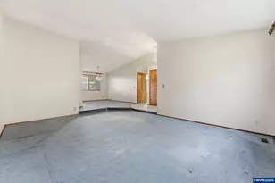 30684 Peterson Rd, Corvallis, OR 97333 - Photo 8