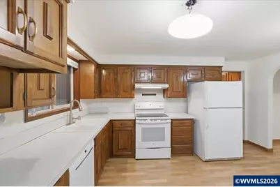 2225 NW Estaview Cir, Corvallis, OR 97330 - Photo 16