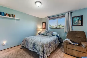 2093 W Hayes St, Woodburn, OR 97071 - Photo 26