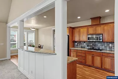 5830 Pikes Pass St SE, Salem, OR 97306 - Photo 10