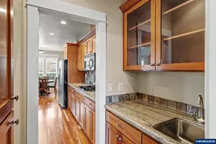 5830 Pikes Pass St SE, Salem, OR 97306 - Photo 8