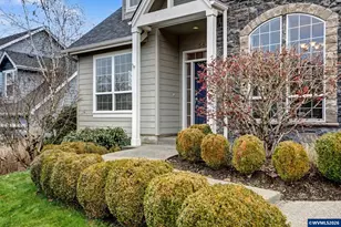 5830 Pikes Pass St SE, Salem, OR 97306 - Photo 2