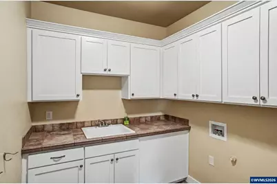 5830 Pikes Pass St SE, Salem, OR 97306 - Photo 28