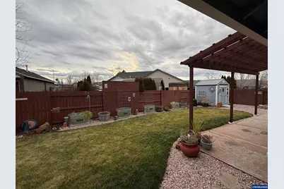 2921 NW 19th St, Redmond, OR 97756 - Photo 30