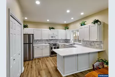 672 Lakefair Pl N, Keizer, OR 97303 - Photo 12