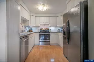 1562 SW Levens St, Dallas, OR 97338 - Photo 10