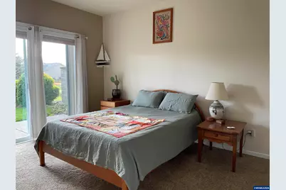 2149 SE Magnolia Av, Dallas, OR 97338 - Photo 16