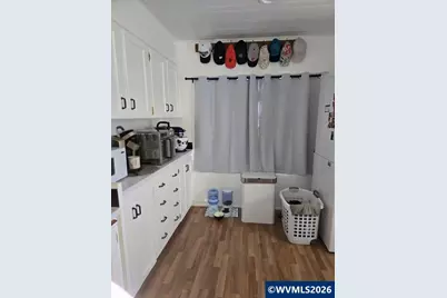 16901 SE Division St #56, Portland, OR 97236 - Photo 8