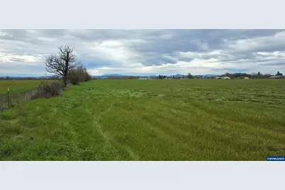 30540 Priceboro Dr, Harrisburg, OR 97446 - Photo 24