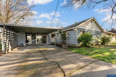 2398 32nd Av, Salem, OR 97301 - Photo 1