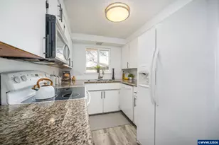 1466 NW 20th (1468) Pl, Corvallis, OR 97330 - Photo 22