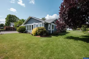 3425 Southwood Dr, Philomath, OR 97370 - Photo 2