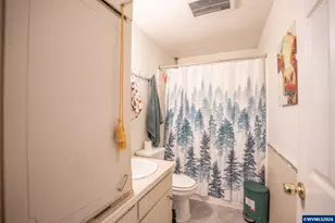 3140 Lyon St SW, Albany, OR 97322 - Photo 18