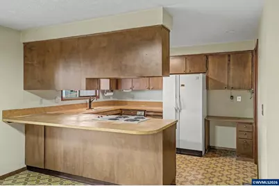 4260 Barrett St S, Salem, OR 97302 - Photo 14