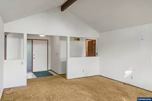 4260 Barrett St S, Salem, OR 97302 - Photo 8