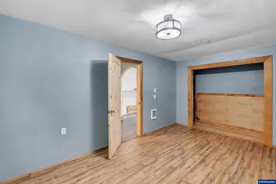 605 Hickory St NE, Salem, OR 97301 - Photo 22