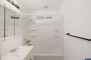 3668 SE Peck Av, Salem, OR 97302 - Photo 32