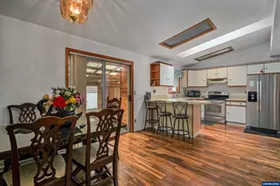 1526 Royalty Dr NE, Salem, OR 97301 - Photo 8