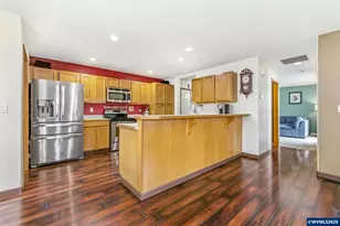 4820 Rebecca St NE, Salem, OR 97305 - Photo 10