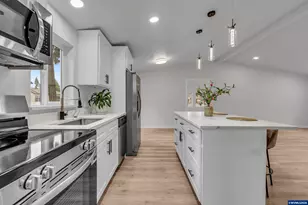 1598 40th Ln, Sweet Home, OR 97386 - Photo 14