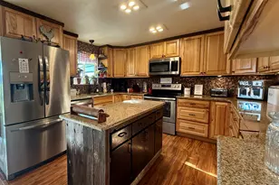 39340 Shelburn Dr, Scio, OR 97374 - Photo 10