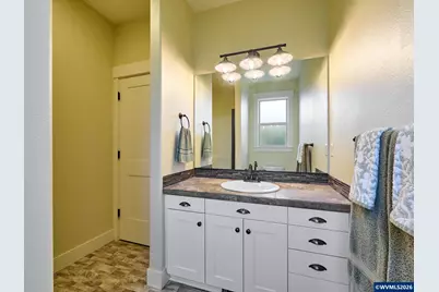 1508 Crestview Dr, Silverton, OR 97381 - Photo 20