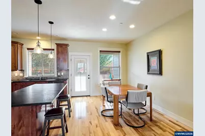 1508 Crestview Dr, Silverton, OR 97381 - Photo 6