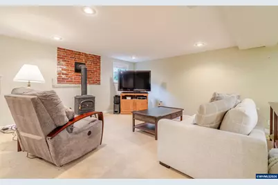 821 6th Av SW, Albany, OR 97321 - Photo 36