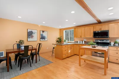 9275 SE Terrace View Ct, Amity, OR 97101 - Photo 8