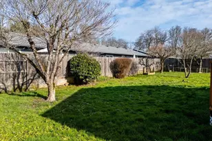 2968 Kalmia Ct, Sweet Home, OR 97386 - Photo 12