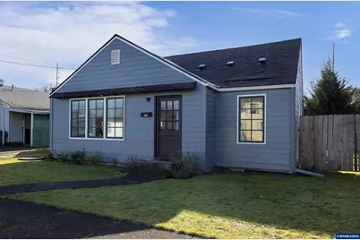 490 W Maple St, Lebanon, OR 97355 - Photo 2