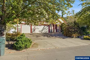 4374 Log Dr NE, Salem, OR 97305 - Photo 2