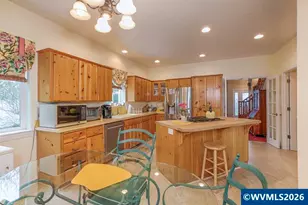 4374 Log Dr NE, Salem, OR 97305 - Photo 10