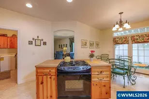 4374 Log Dr NE, Salem, OR 97305 - Photo 10