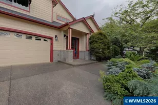 4374 Log Dr NE, Salem, OR 97305 - Photo 14