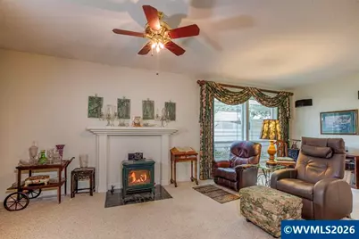 4374 Log Dr NE, Salem, OR 97305 - Photo 20