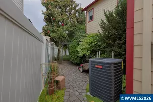 4374 Log Dr NE, Salem, OR 97305 - Photo 40
