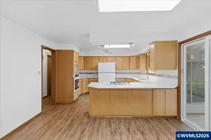 38619 Parkside Rd NE, Albany, OR 97322 - Photo 12