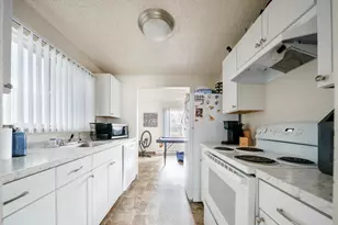 340 S Locust St, Canby, OR 97013 - Photo 18