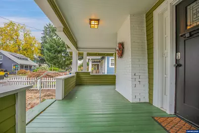 140 21st St NE, Salem, OR 97301 - Photo 4