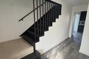 1105 25th Ave SW, Albany, OR 97321 - Photo 4