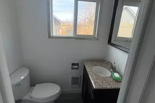 1105 25th Ave SW, Albany, OR 97321 - Photo 10